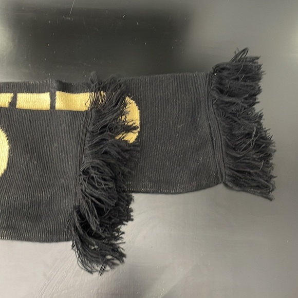 DRAKE Concert Tour Fringe Scarf 2013 VIP Cold weather Knit 58”x 7” - Picture 3 of 8